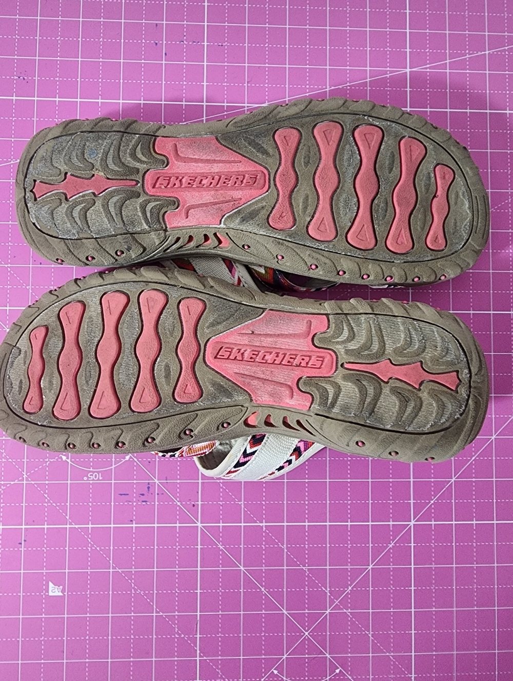 Skechers Outdoor Lifestyle Womens 8 Chevron Strappy Sandals Pink Orange - Picture 7 of 7